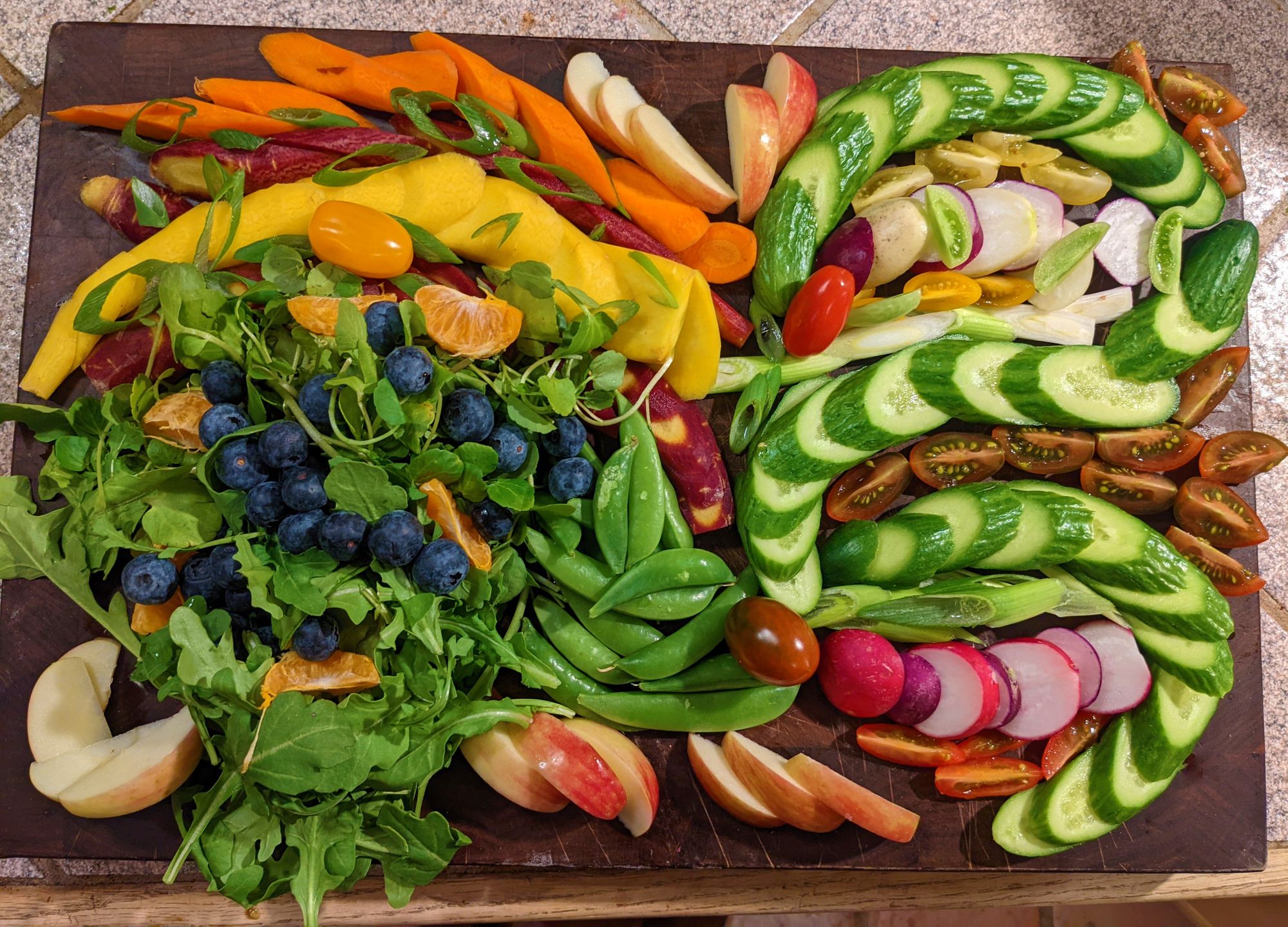 Rainbow Crudités / Veggie Nibbles